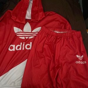 ADIDAS JOGGING SUIT